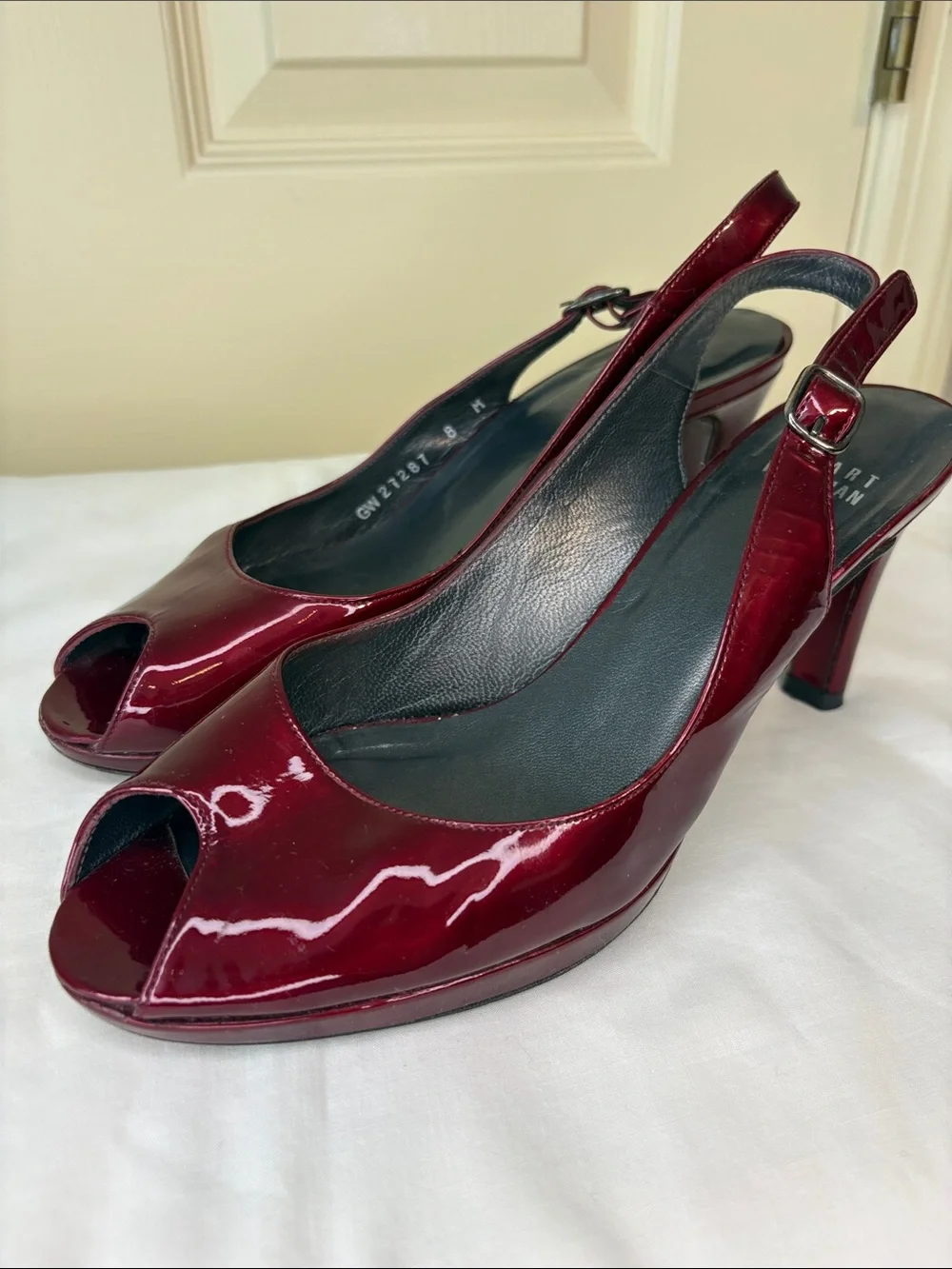 Stuart Weitzman Burgundy Red Patent Peep Toe Sling Back Heels Retro Style Size 8